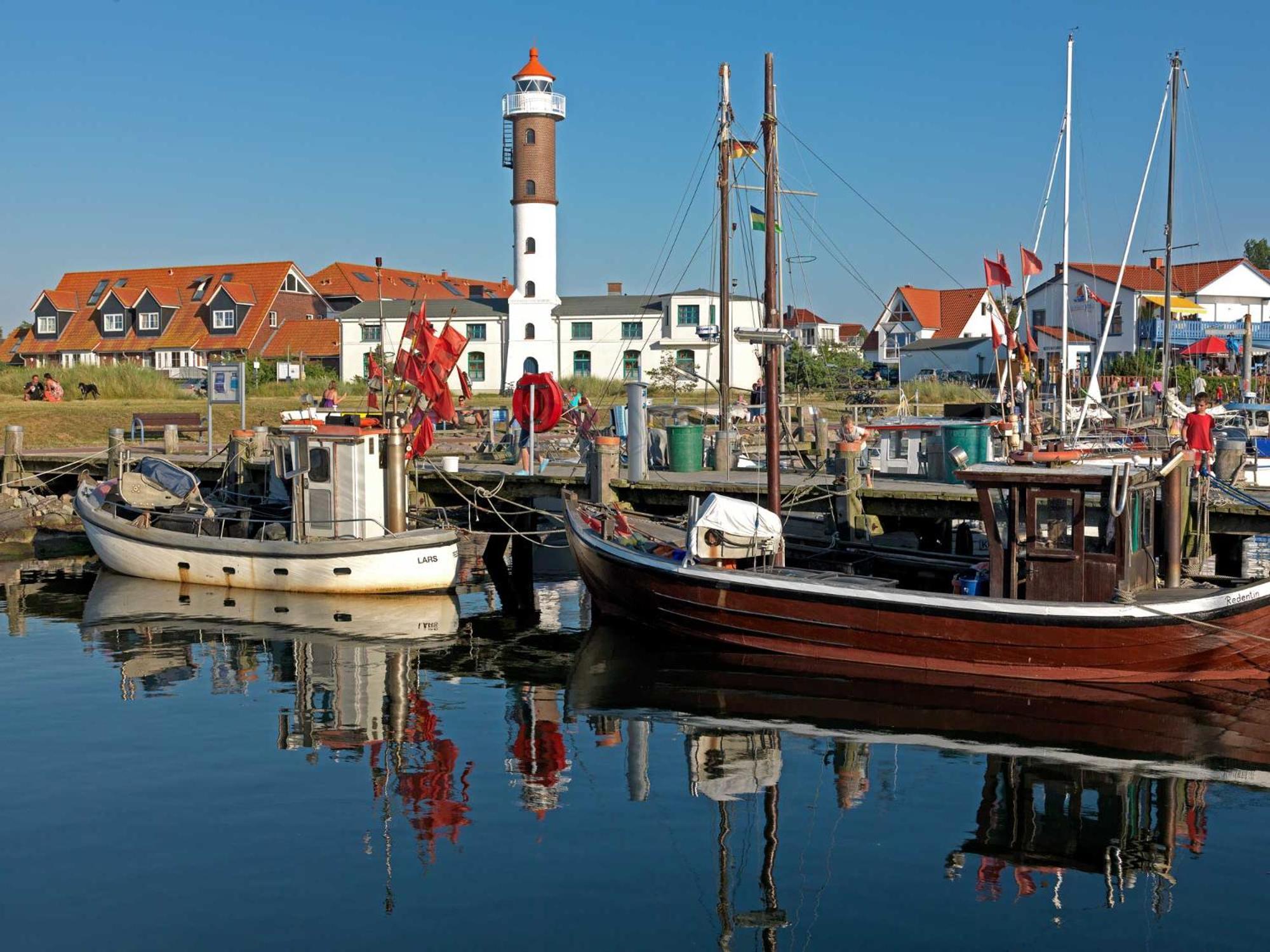 Daenische Ferienhaeuser Am Salzhaff Haus Kaept'N Nemo Insel Poel Exterior foto